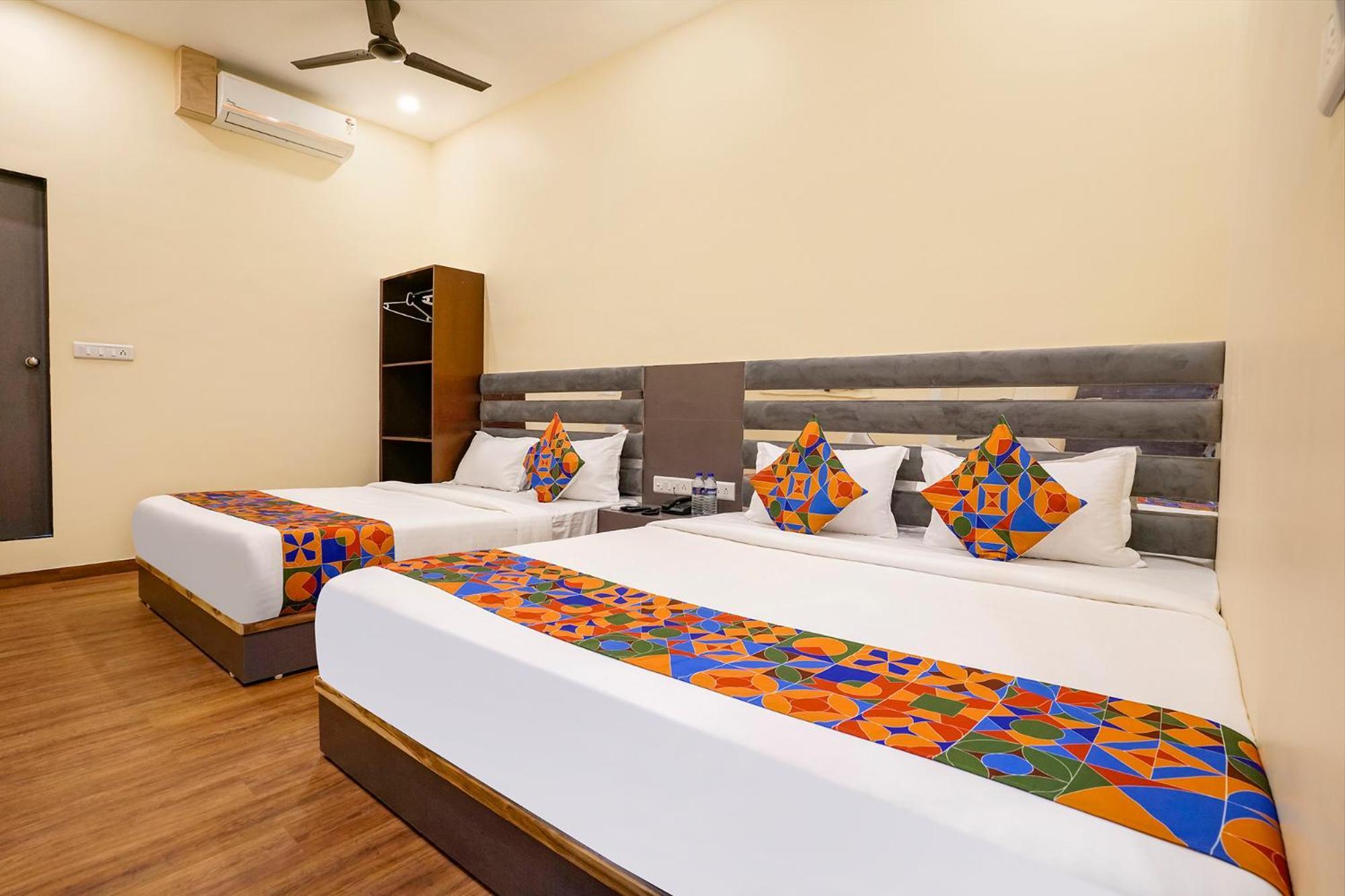 Fabhotel Aazad International - Nr International Airport Hotel 3*
